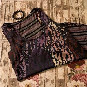 🌴EUC West Kei dressy tank top Size S🌴